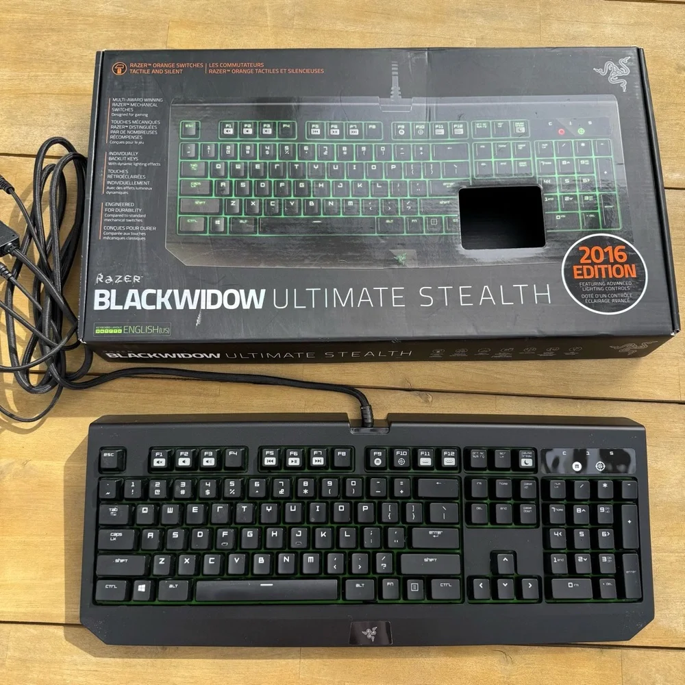 Razer BLACKWIDOW ULTIMATE Keyboard 2016 limited edition
